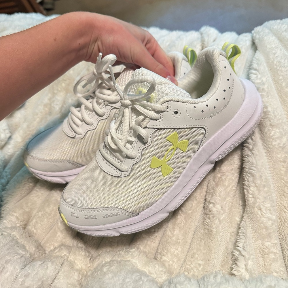 Under Armour Cream and Yellow Sneakers